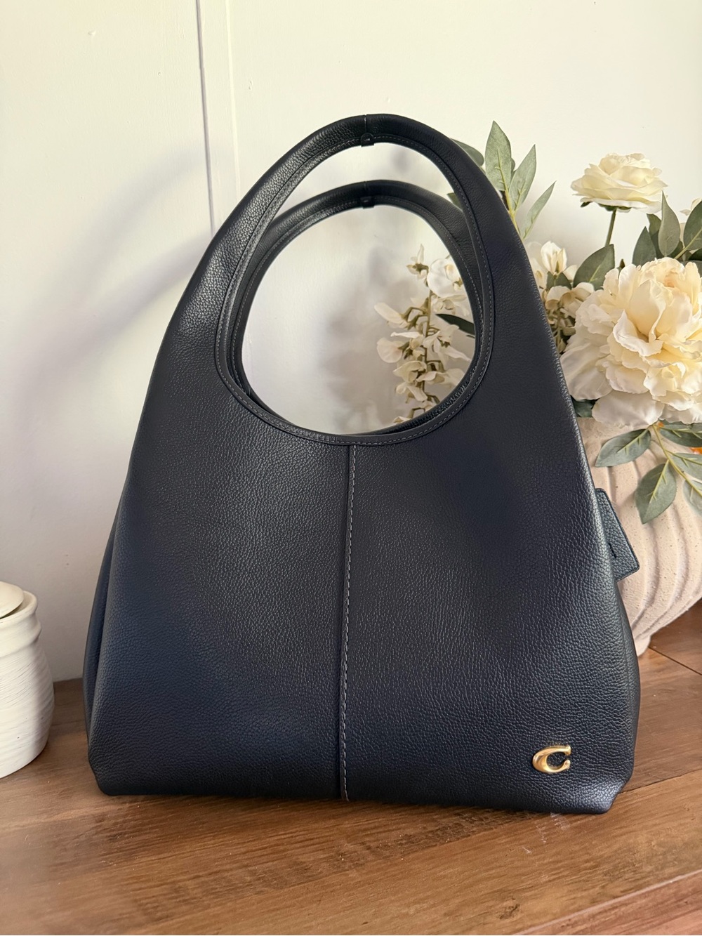 COACH Large Lana in Black/Gold